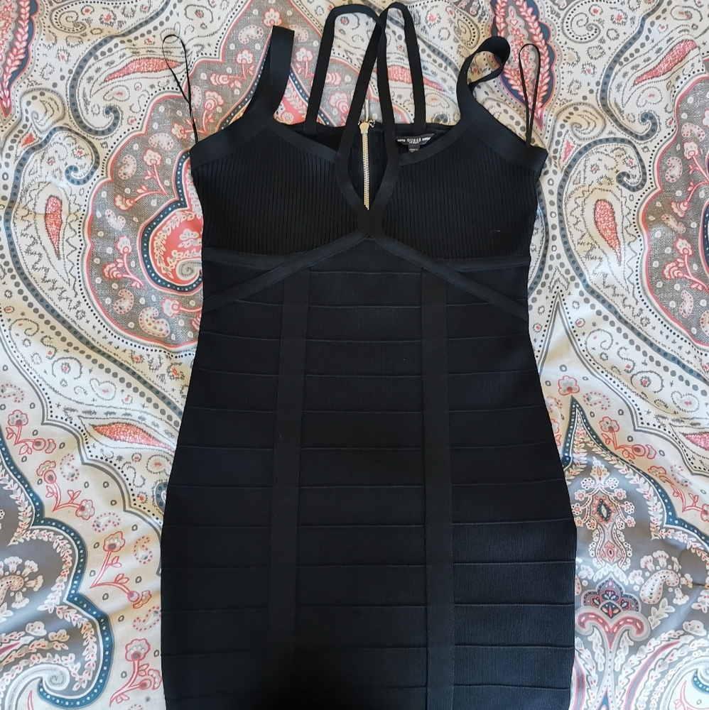 Black Guess dress